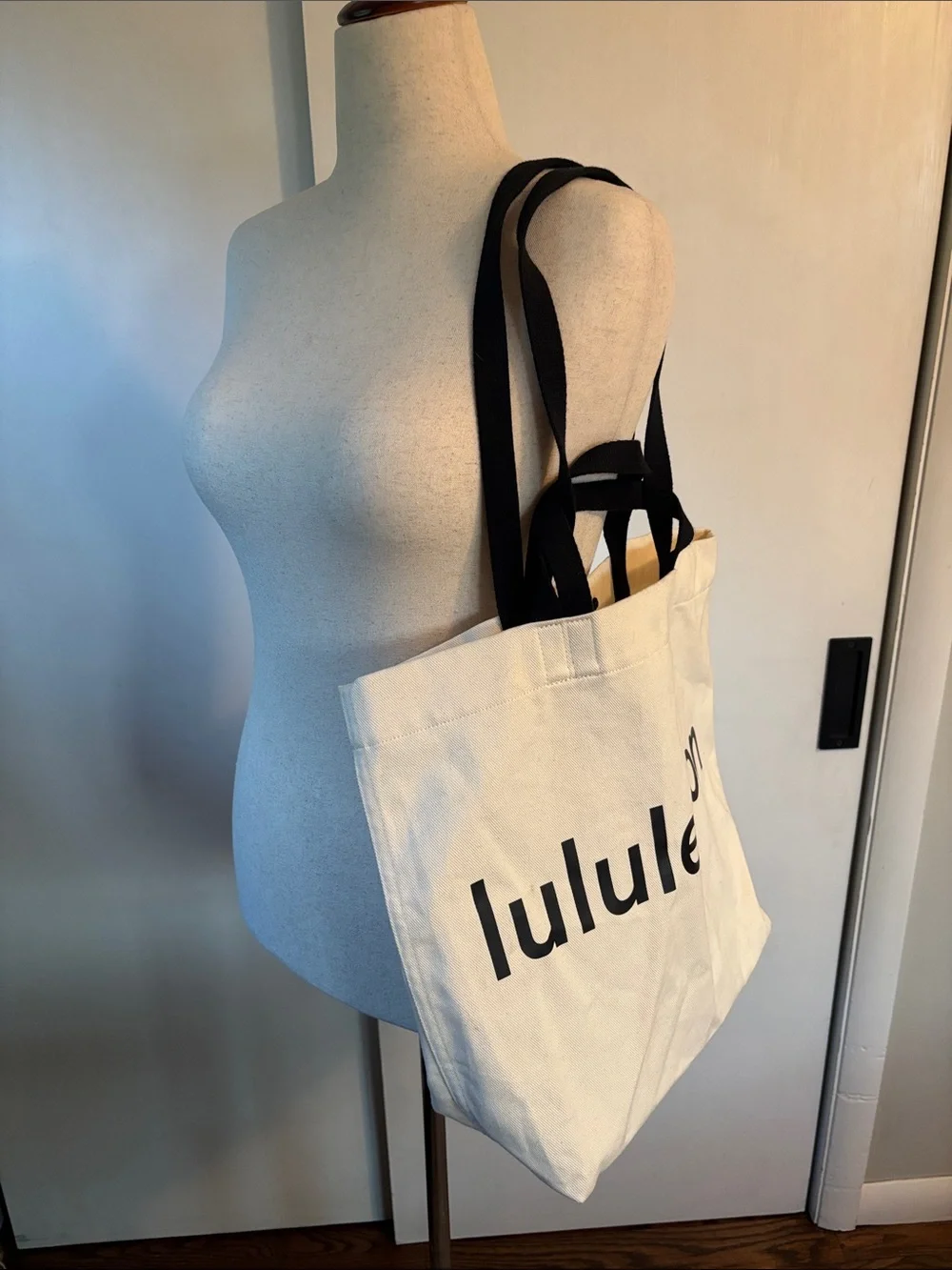 lululemon athletica canvas tote
